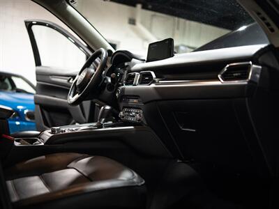 2020 Mazda CX-5 Grand Touring Reserve   - Photo 24 - Peoria, IL 61615