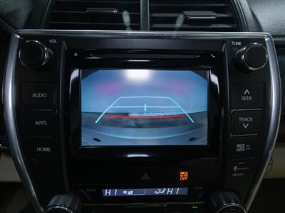 2015 Toyota Camry XLE   - Photo 18 - Peoria, IL 61615