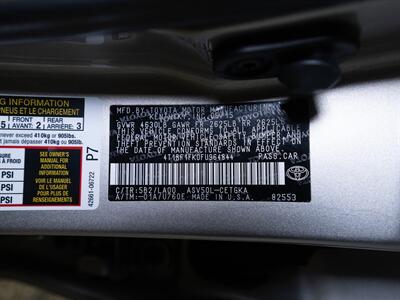 2015 Toyota Camry XLE   - Photo 31 - Peoria, IL 61615