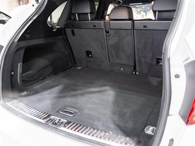 2014 Porsche Cayenne Platinum   - Photo 10 - Peoria, IL 61615