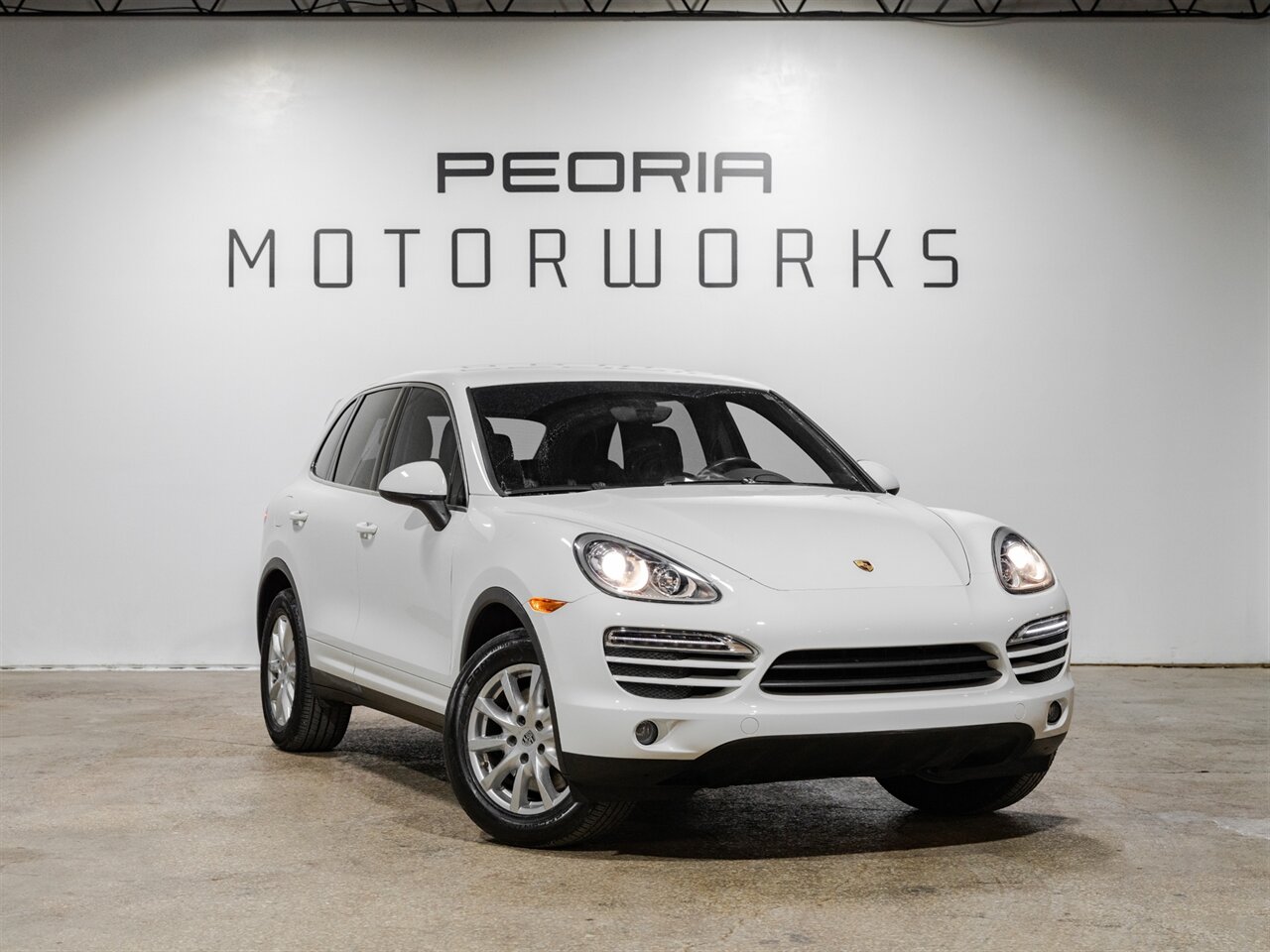 2014 Porsche Cayenne Platinum   - Photo 1 - Peoria, IL 61615