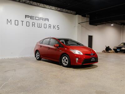 2012 Toyota Prius Three   - Photo 2 - Peoria, IL 61615