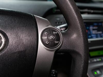 2012 Toyota Prius Three   - Photo 32 - Peoria, IL 61615