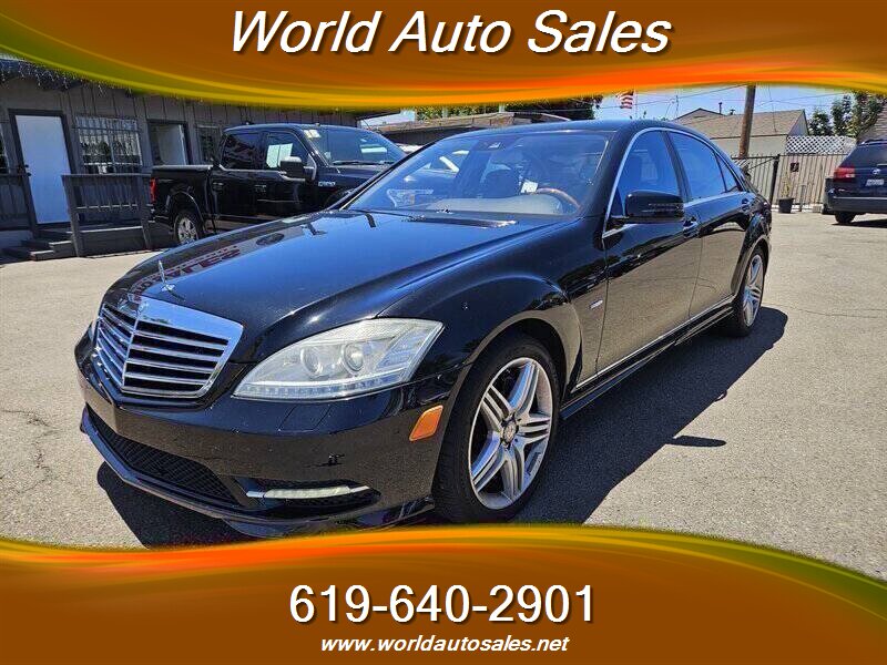 2012 Mercedes-Benz S-Class S550