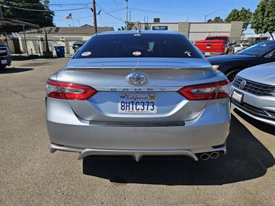 2019 Toyota Camry SE   - Photo 4 - San Diego, CA 92105