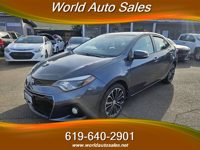 2015 Toyota Corolla S Plus  