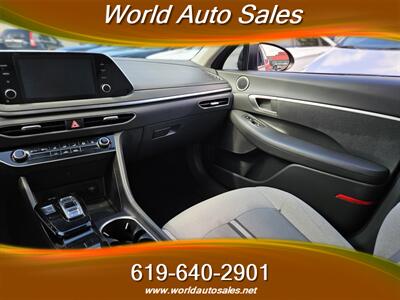 2021 Hyundai SONATA SE   - Photo 9 - San Diego, CA 92105