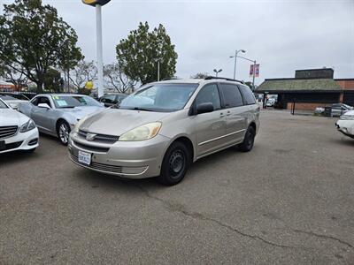 2005 TOYOTA SIENNA   - Photo 1 - San Diego, CA 92105