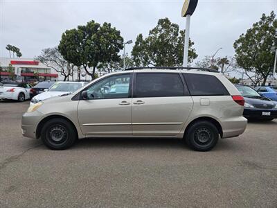 2005 TOYOTA SIENNA   - Photo 2 - San Diego, CA 92105