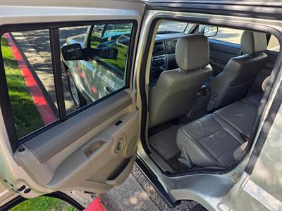 2007 Jeep Commander Sport Sport 4dr SUV  7 passenger - Photo 12 - Santa Fe, NM 87505