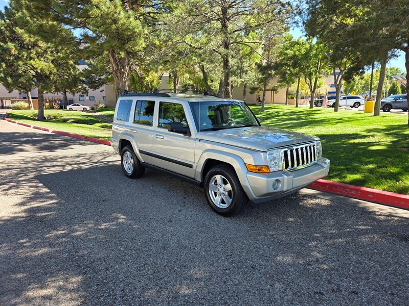 2007 Jeep Commander Sport Sport 4dr SUV  7 passenger