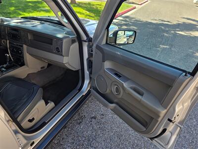 2007 Jeep Commander Sport Sport 4dr SUV  7 passenger - Photo 18 - Santa Fe, NM 87505