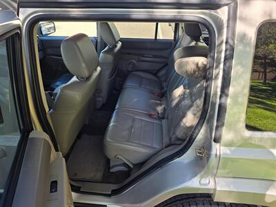 2007 Jeep Commander Sport Sport 4dr SUV  7 passenger - Photo 13 - Santa Fe, NM 87505
