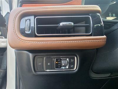 2020 Lincoln Aviator Reserve   - Photo 16 - Goshen, IN 46526