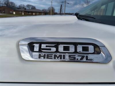 2022 RAM 1500 Laramie   - Photo 30 - Goshen, IN 46526