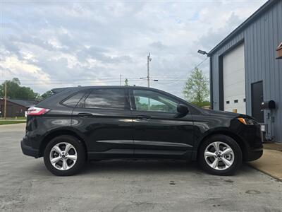 2022 Ford Edge SE - Photo 7 - Goshen, IN 46526