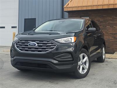 2022 Ford Edge SE   - Photo 2 - Goshen, IN 46526