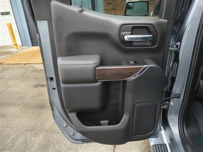 2019 GMC Sierra 1500 SLT - Photo 22 - Goshen, IN 46526