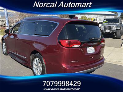 2017 Chrysler Pacifica Limited   - Photo 5 - Vacaville, CA 95687