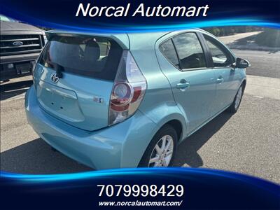 2013 Toyota Prius c One   - Photo 6 - Vacaville, CA 95687