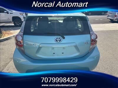 2013 Toyota Prius c One   - Photo 5 - Vacaville, CA 95687