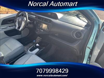 2013 Toyota Prius c One   - Photo 10 - Vacaville, CA 95687