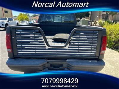 2002 Ford F-250 Super Duty XL 4dr SuperCab XL   - Photo 6 - Vacaville, CA 95687