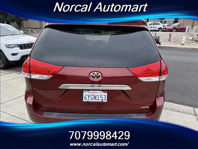 2013 Toyota Sienna XLE 8-Passenger   - Photo 6 - Vacaville, CA 95687