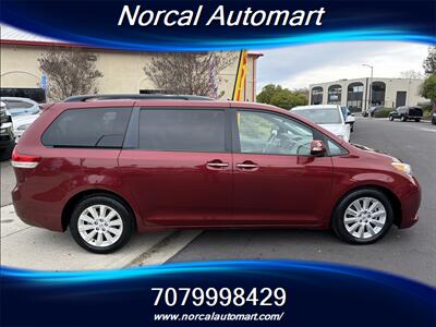 2013 Toyota Sienna XLE 8-Passenger   - Photo 8 - Vacaville, CA 95687