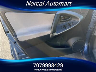 2012 Toyota RAV4 - Photo 11 - Vacaville, CA 95687