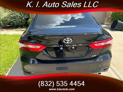 2020 Toyota Camry LE   - Photo 6 - Stafford, TX 77477