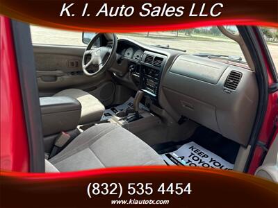 2001 Toyota Tacoma Prerunner V6   - Photo 14 - Stafford, TX 77477