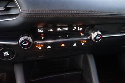 2019 Mazda Mazda3 Sedan Premium   - Photo 11 - Pasadena, CA 91107