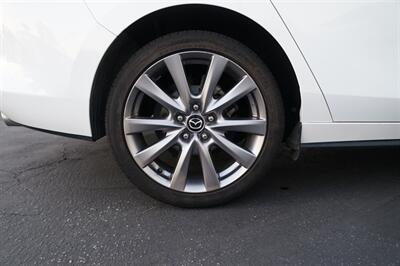 2019 Mazda Mazda3 Sedan Premium   - Photo 19 - Pasadena, CA 91107