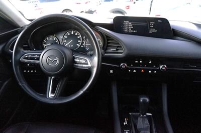 2019 Mazda Mazda3 Sedan Premium   - Photo 9 - Pasadena, CA 91107