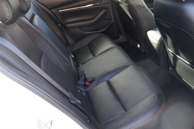 2019 Mazda Mazda3 Sedan Premium   - Photo 8 - Pasadena, CA 91107