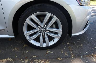 2016 Volkswagen Passat 1.8T SEL   - Photo 24 - Pasadena, CA 91107