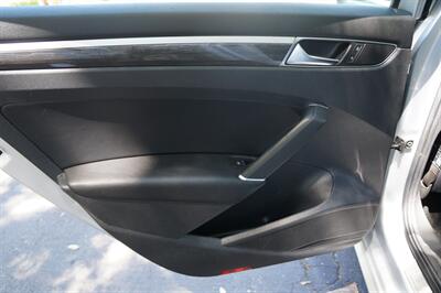 2016 Volkswagen Passat 1.8T SEL   - Photo 22 - Pasadena, CA 91107