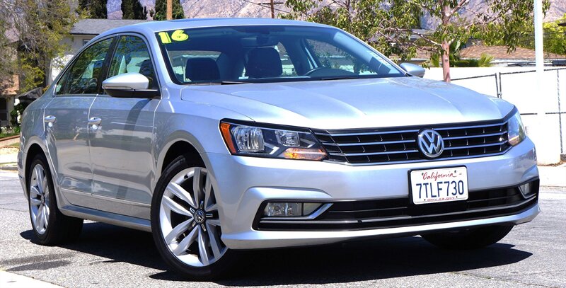 2016 Volkswagen Passat 1.8T SEL   - Photo 1 - Pasadena, CA 91107