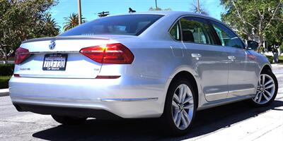 2016 Volkswagen Passat 1.8T SEL   - Photo 3 - Pasadena, CA 91107