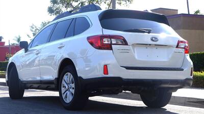 2015 Subaru Outback 2.5i Premium   - Photo 4 - Pasadena, CA 91107