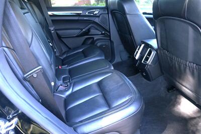 2017 Porsche Cayenne   - Photo 11 - Pasadena, CA 91107