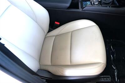 2019 Mazda Mazda3 Hatchback Preferred   - Photo 8 - Pasadena, CA 91107