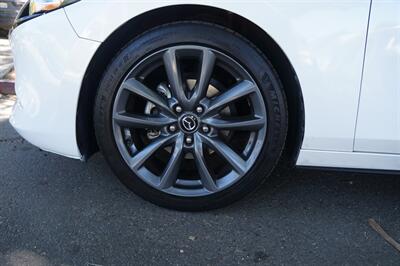 2019 Mazda Mazda3 Hatchback Preferred   - Photo 19 - Pasadena, CA 91107