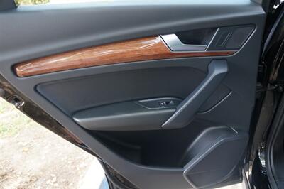 2022 Audi Q5 quattro S line Premium 45 - Photo 18 - Pasadena, CA 91107