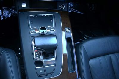2018 Audi Q5 2.0T quattro Premium Plus   - Photo 16 - Pasadena, CA 91107