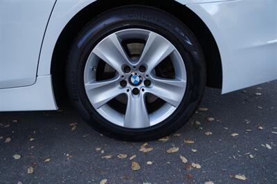 2013 BMW 5 Series 528i   - Photo 22 - Pasadena, CA 91107