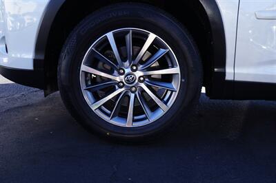2019 Toyota Highlander XLE   - Photo 26 - Pasadena, CA 91107
