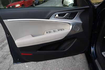 2019 Genesis G70 2.0T Advanced   - Photo 21 - Pasadena, CA 91107