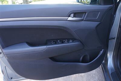 2018 Hyundai ELANTRA SEL/ VALUE/LIMITED   - Photo 15 - Pasadena, CA 91107